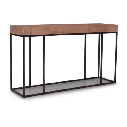 Konzole s masivní dřevěnou deskou a kovovým podstavcem. Výrazný kontrast materiálů v minimalistickém provedení.