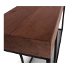 Konzole s masivní dřevěnou deskou a kovovým podstavcem. Výrazný kontrast materiálů v minimalistickém provedení.
