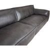 Luxusní sofa Chicago z pravé italské kůže v odstínu testa di moro. Precizní holandská výroba, maximální komfort a nadčasový design.